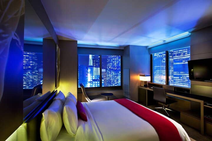Room 18 of 92